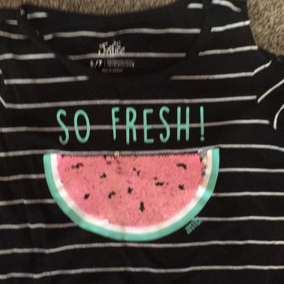 Justice flip sequin top. Cute off the shoulder sleeve. - Picture 2 of 5